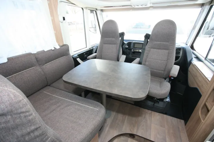 Fahrzeugbild Hymer Exsis-i 474 #11