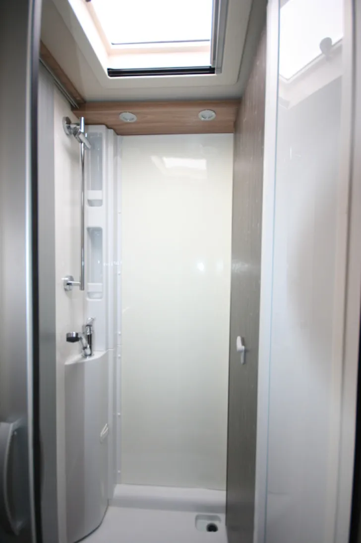 Fahrzeugbild Hymer Exsis-i 474 #25