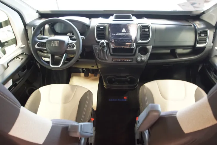 Fahrzeugbild Eura Mobil Activa One 650 HS Rundsitzgruppe AUTOMATIK #18