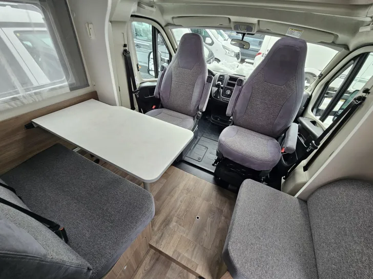 Fahrzeugbild Carado pro+ T 328 8GAutom|Hubbett|FiatDucato|Combi6E #5