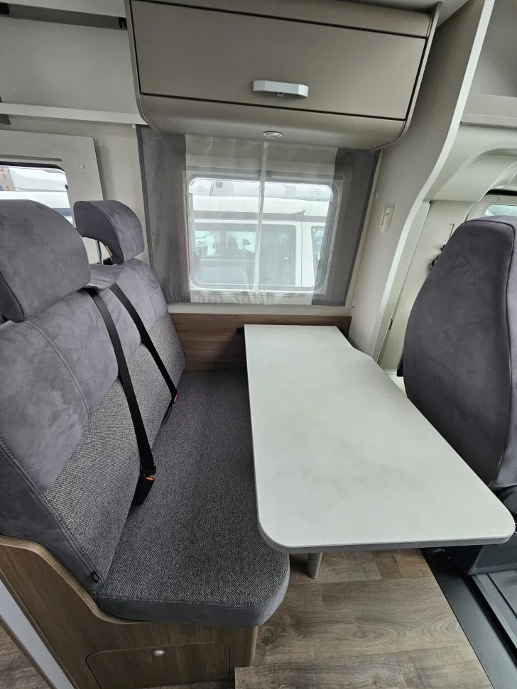 Fahrzeugbild Carado pro+ T 328 8GAutom|Hubbett|FiatDucato|Combi6E #21