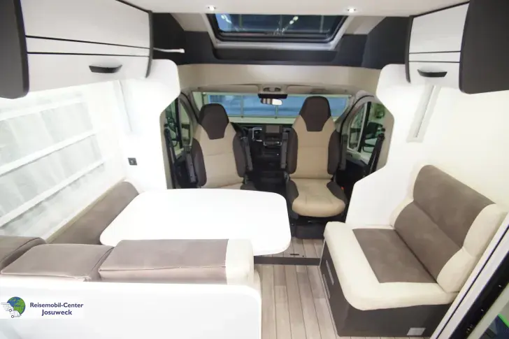 Fahrzeugbild Forster T 745 EB alle Pakete #11