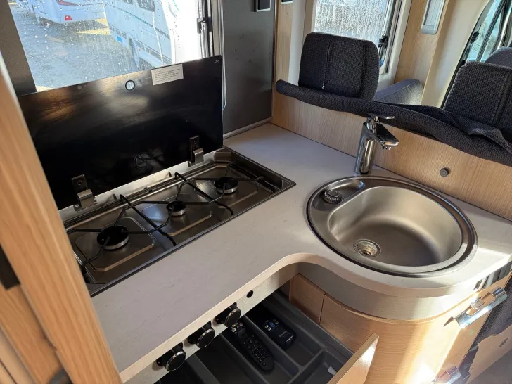 Fahrzeugbild Hymer B-KLASSE MC-T BL 680 #9