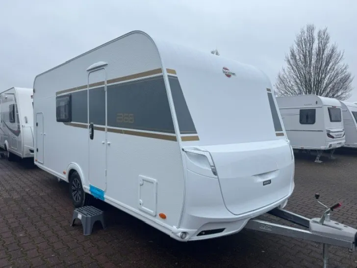 Fahrzeugbild Bürstner B66 480 TK Sondermodell #1