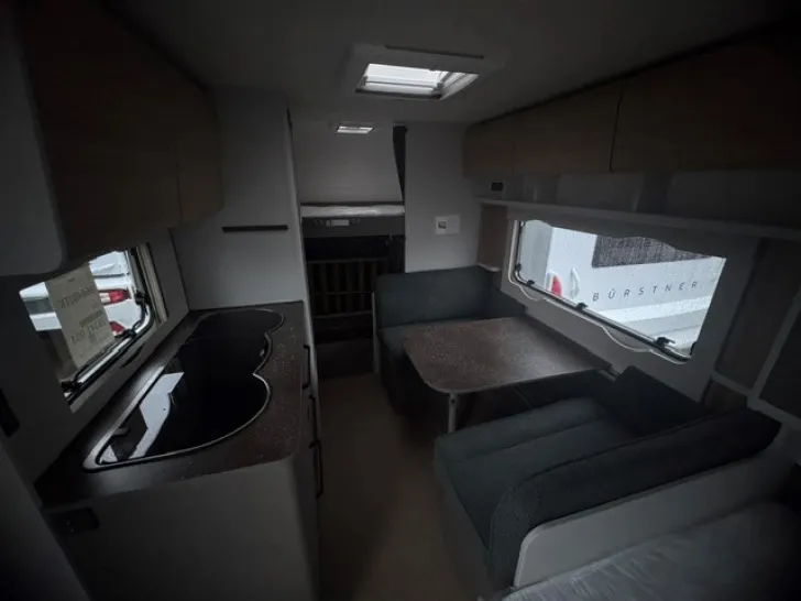 Fahrzeugbild Bürstner B66 480 TK Sondermodell #5