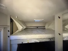 Fahrzeugbild Bürstner B66 Plus 510 TK 2.000 Kg - Duschpaket - #9