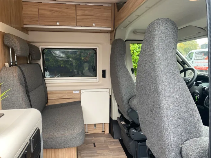 Fahrzeugbild Hymer Ayers Rock Fiat Ihr Vorteil. Unser Service. #17