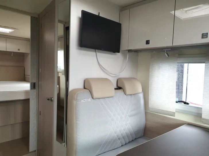 Fahrzeugbild Bürstner Lineo T 700 TOP AUSSTATTUNG !!! #10