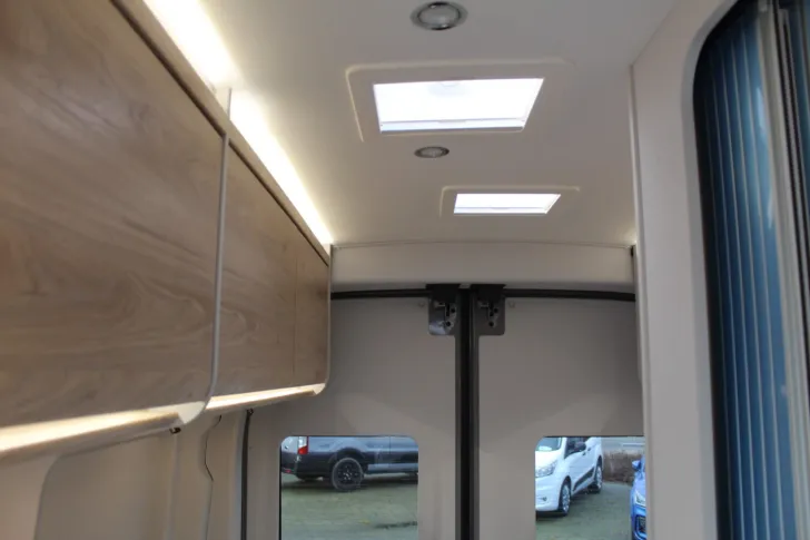 Fahrzeugbild Dethleffs Globetrail Classic 590 DK Ford Automatik 170PS #19