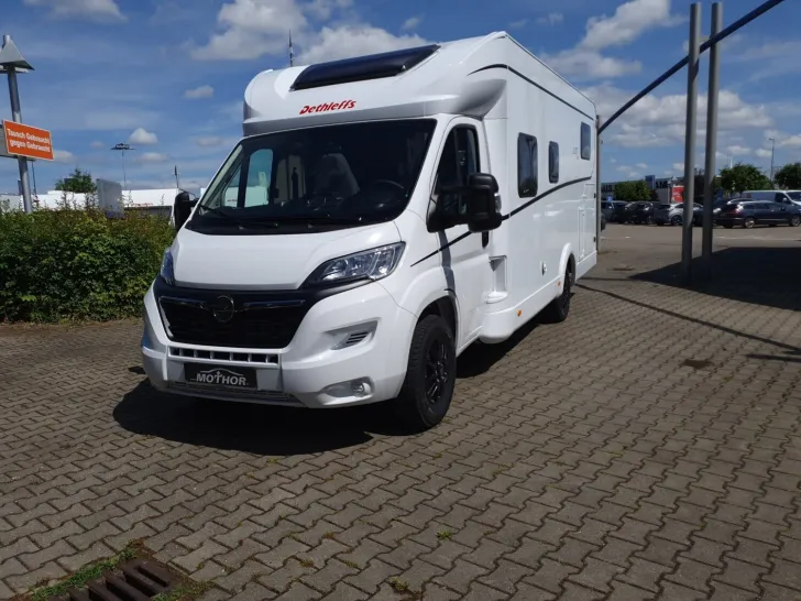 Fahrzeugbild Dethleffs Just Camp T 7052 EB 5 Sitzplätze #6