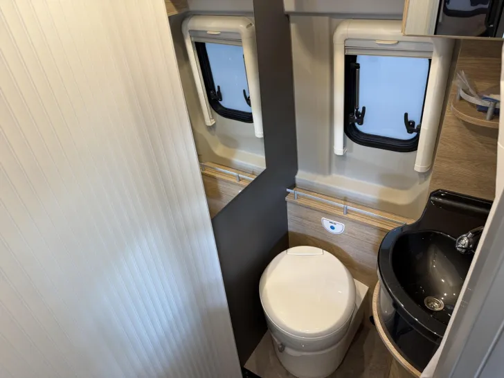 Fahrzeugbild Dethleffs Globetrail 640 HR Fiat Hubbett #32