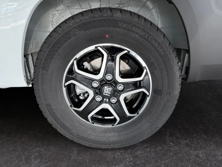 Fahrzeugbild Dethleffs Globetrail 540 DR Fiat sofort verfügbar! #8