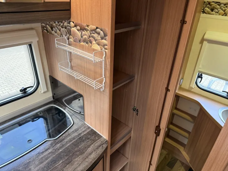 Fahrzeugbild Knaus Sky Traveller 500 DKG Verkauf NUR an Gewerbe #21