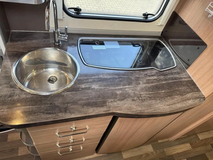 Fahrzeugbild Knaus Sky Traveller 500 DKG Verkauf NUR an Gewerbe #22