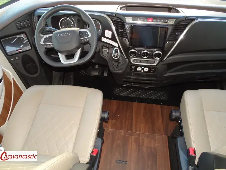 Fahrzeugbild Carthago S-PLUS I 50 LE #6