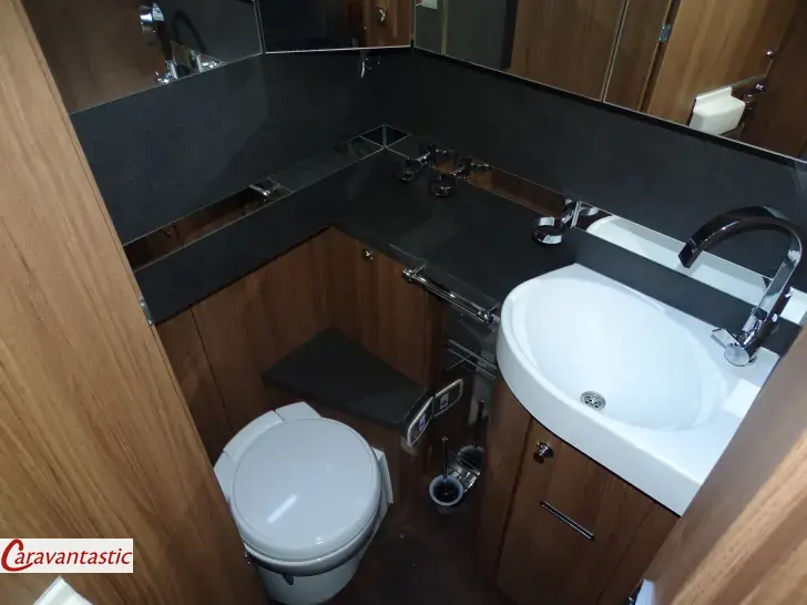 Fahrzeugbild Carthago S-PLUS I 50 LE #15