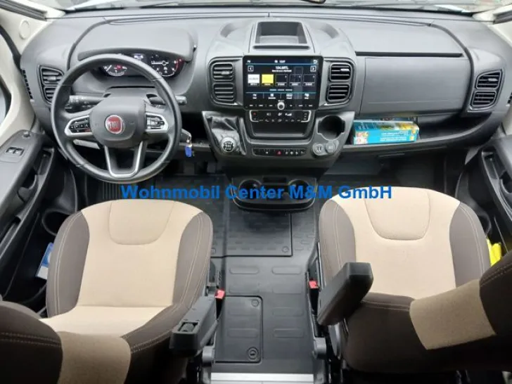 Fahrzeugbild Weinsberg CaraSuite 650 MF Modell 2024 5 Sitzplätze #5