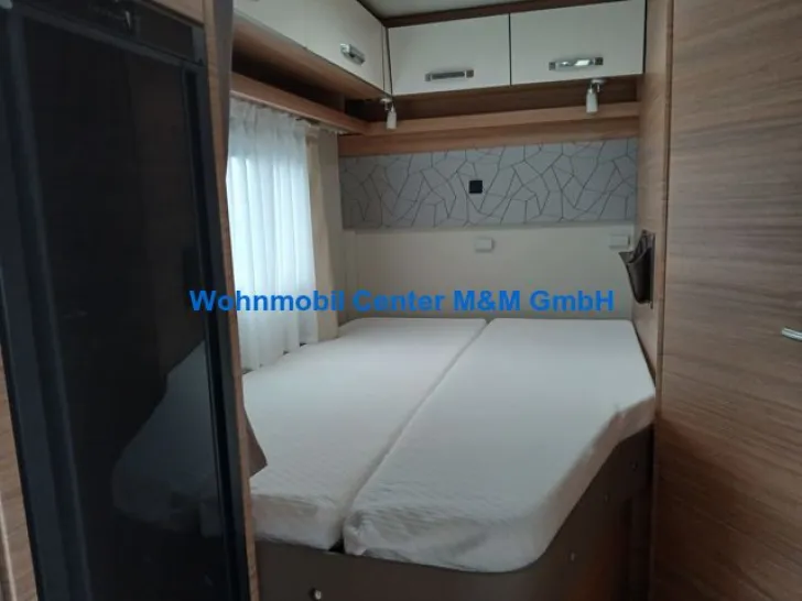 Fahrzeugbild Weinsberg CaraSuite 650 MF Modell 2024 5 Sitzplätze #13