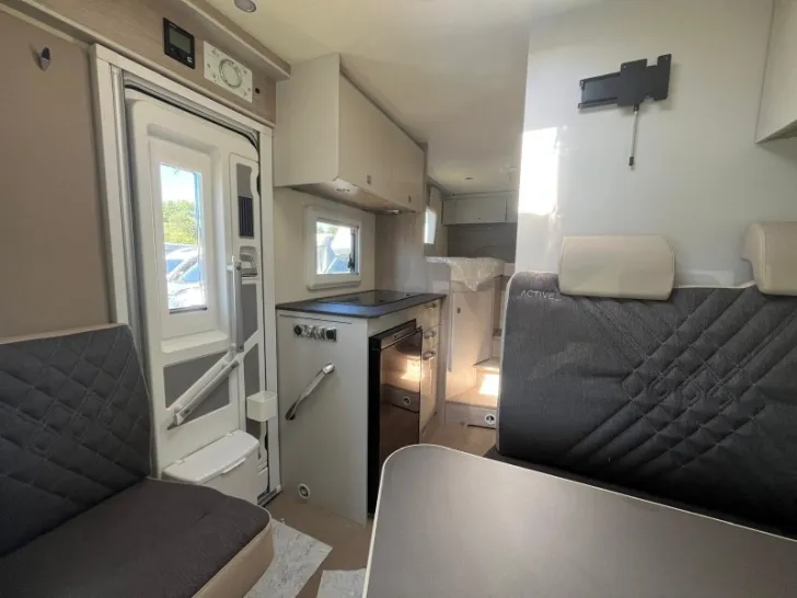 Fahrzeugbild Bürstner Lineo T 620 G SOFORT VERFÜGBAR!! #5