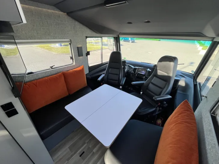 Fahrzeugbild Niesmann + Bischoff iSmove 6.9 E #3