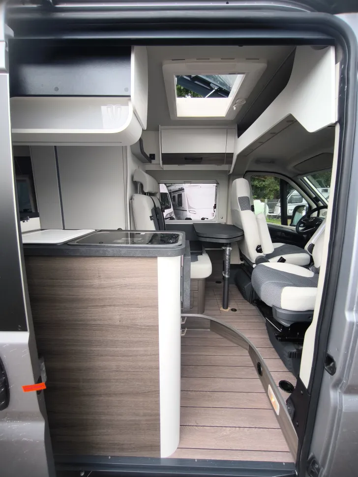 Fahrzeugbild VanTourer 600 L Automatik*Zustand sehr gut #4