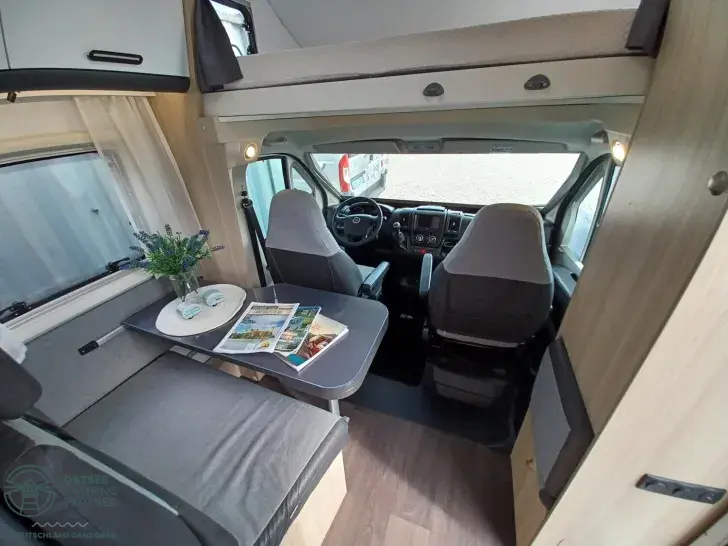 Fahrzeugbild Sun Living A 60 SP Luftfederung #7