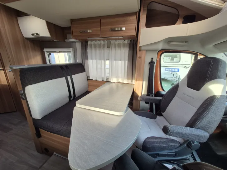 Fahrzeugbild Weinsberg CaraSuite 650 MF #9