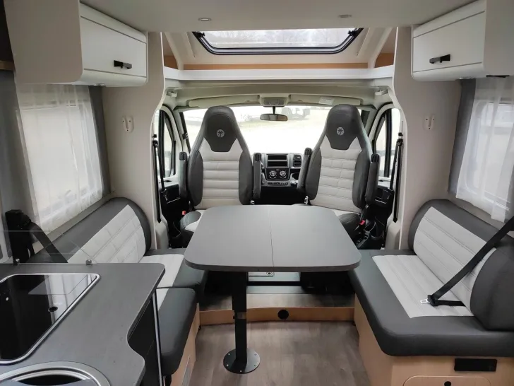 Fahrzeugbild Sunlight Adventure T 69LC !!! Sie sparen 7.788,- !!! #23