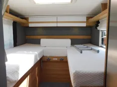 Bild 16 Dethleffs Just 90 T 6812 EB Navi+RFK, Hubbett, SAT+TV