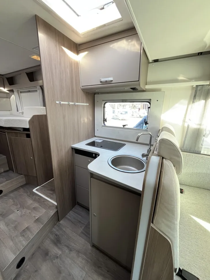 Fahrzeugbild Carado T 447 #10