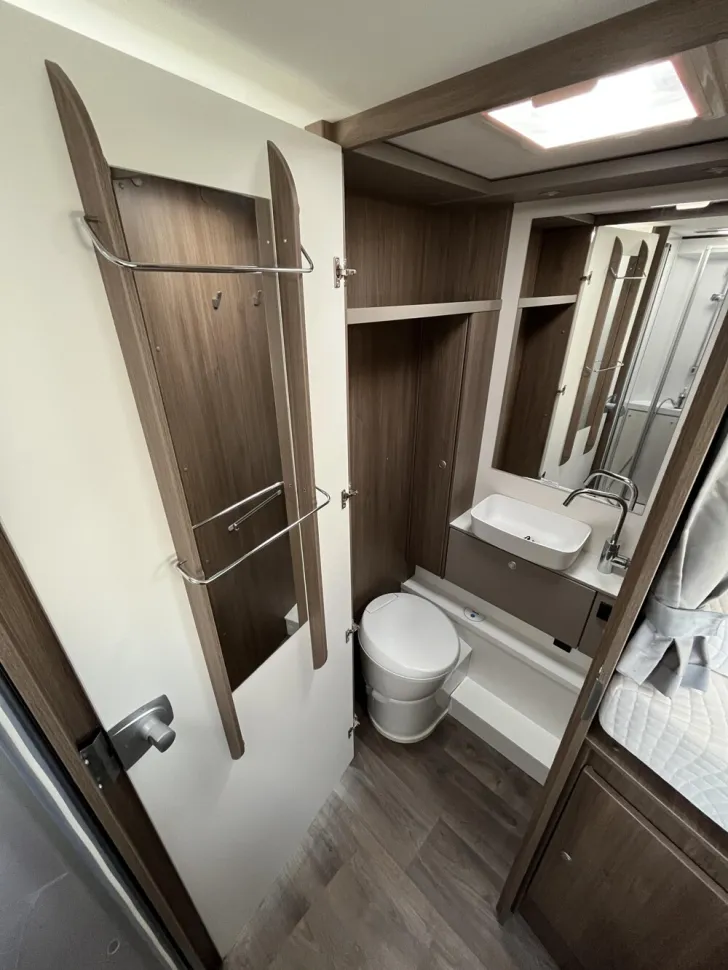 Fahrzeugbild Carado T 447 #16