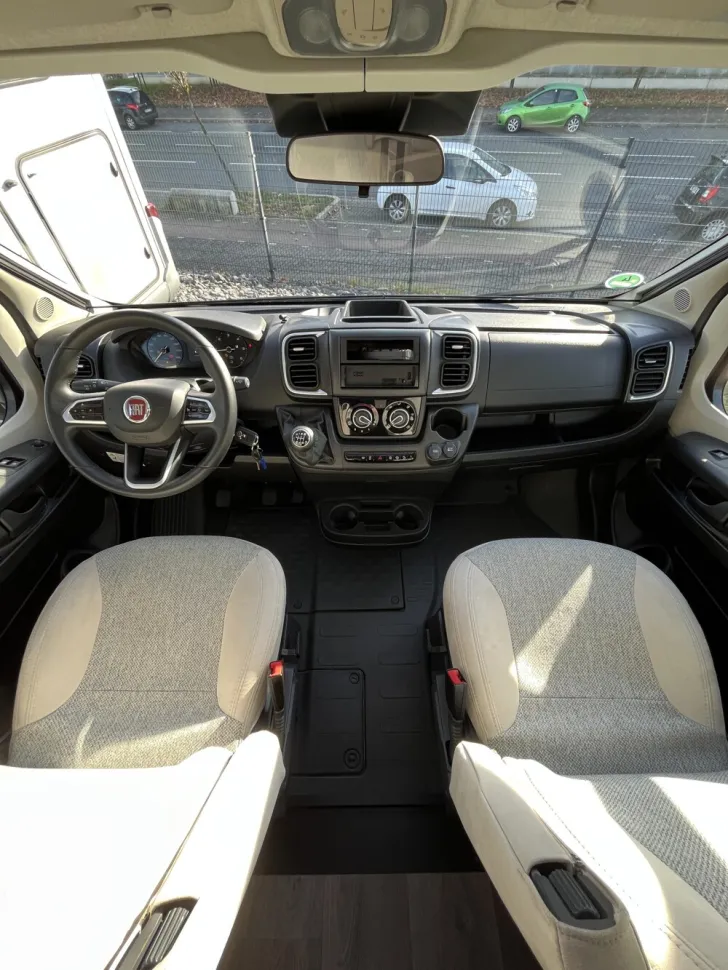 Fahrzeugbild Carado T 447 #19