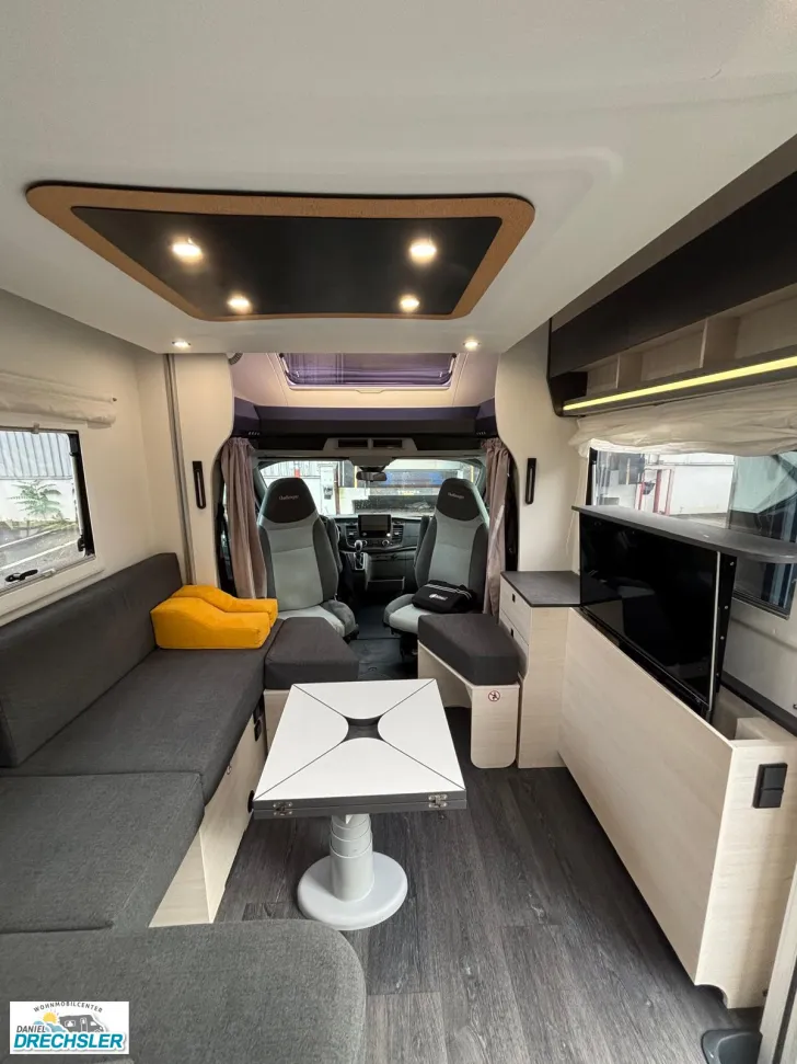 Fahrzeugbild Challenger 240 Graphite mit Vollausstattung! #8