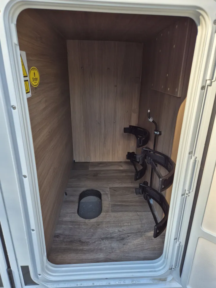 Fahrzeugbild Carado I447 pro+ *5-Sitzpl.*Backofen* #12