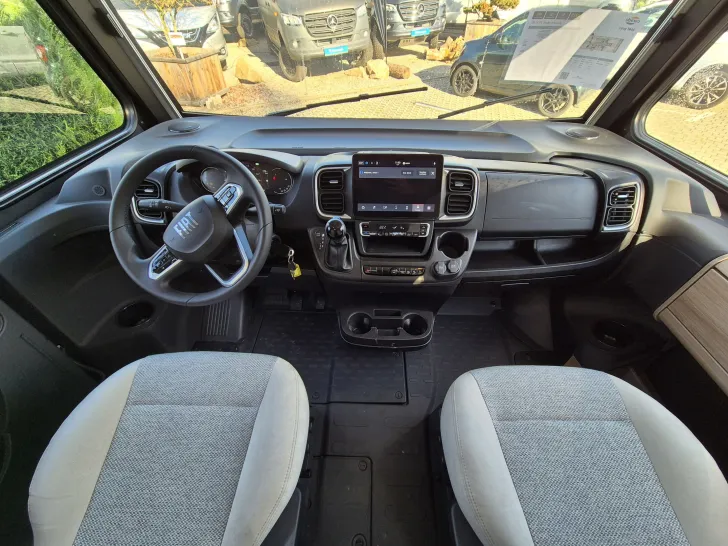 Fahrzeugbild Carado I447 pro+ *5-Sitzpl.*Backofen* #17