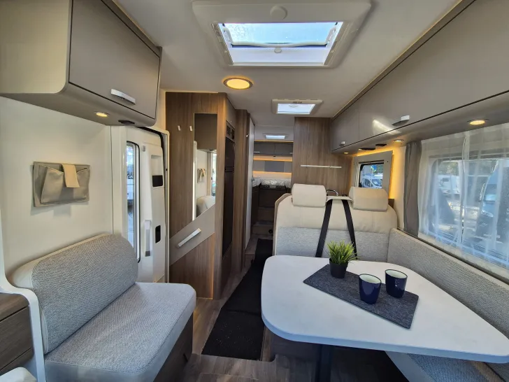 Fahrzeugbild Carado I447 pro+ *5-Sitzpl.*Backofen* #22