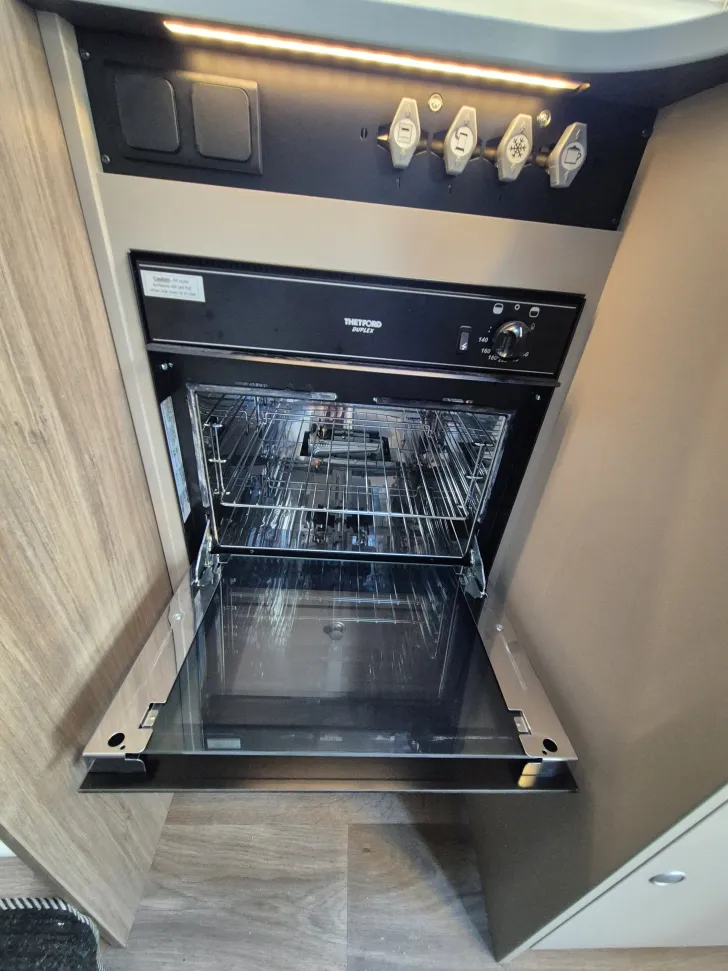 Fahrzeugbild Carado I447 pro+ *5-Sitzpl.*Backofen* #37