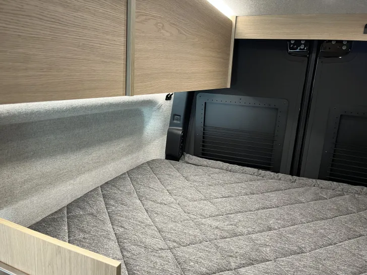 Fahrzeugbild Dovra RIG X-610 4x4 #16