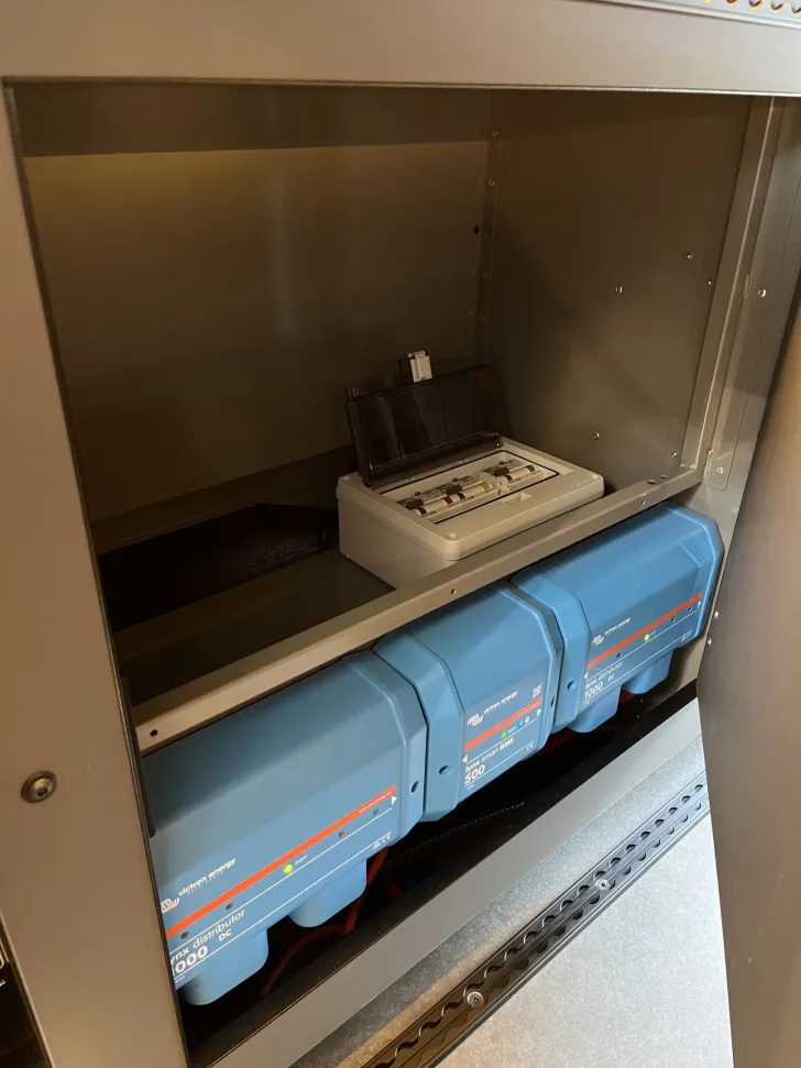 Fahrzeugbild Dovra RIG X-610 4x4 #28