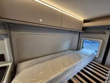 Fahrzeugbild Carado CV640 PRO+ Aufstelldach*Schwenkbad* #28