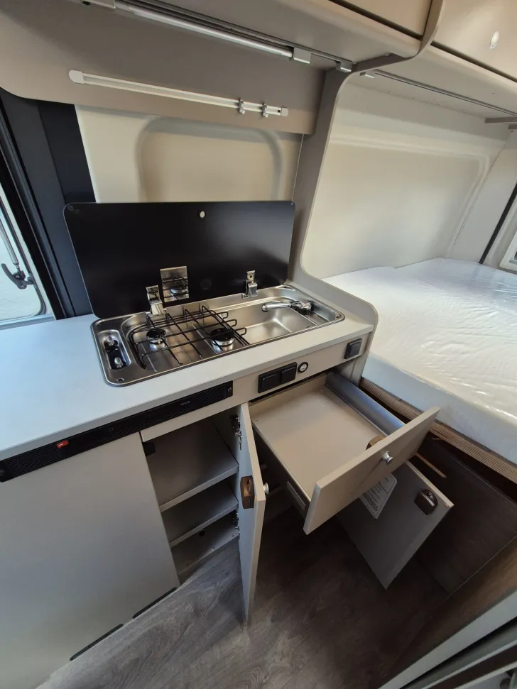 Fahrzeugbild Carado CV600 PRO+*Automatik*Schwenkbad* #28