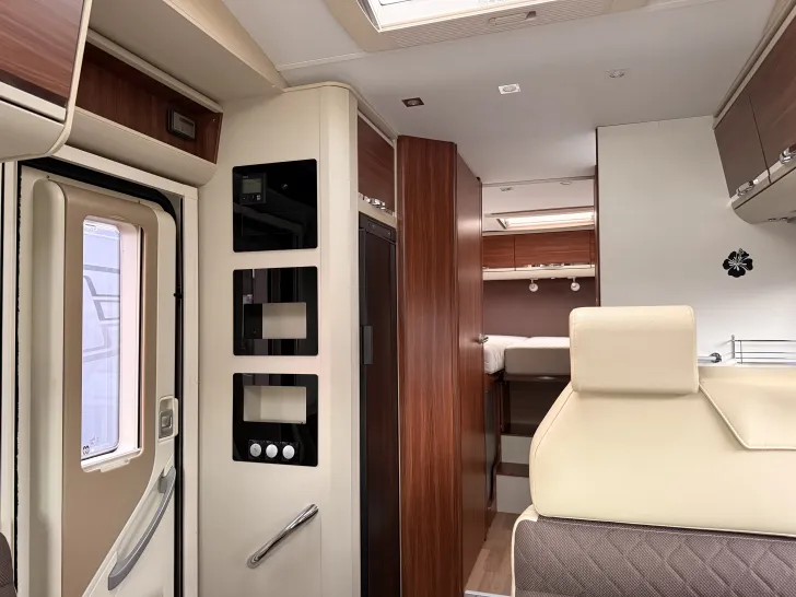 Fahrzeugbild Adria Coral XL Plus 670 SL #6