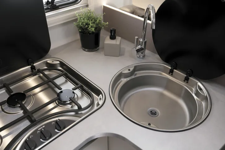 Fahrzeugbild Etrusco T 7.3 SF #5