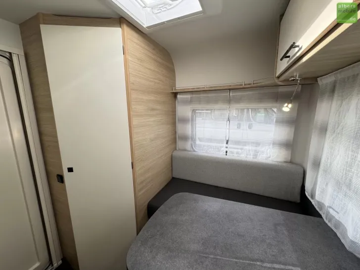 Fahrzeugbild Sterckeman Easy 460CP Dusche Queensbett Heizung #13