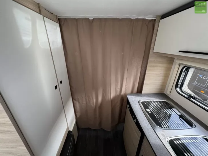 Fahrzeugbild Sterckeman Easy 460CP Dusche Queensbett Heizung #24