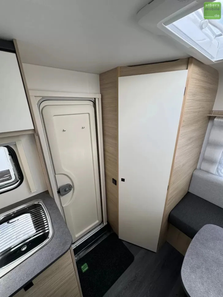 Fahrzeugbild Sterckeman Easy 460CP Dusche Queensbett Heizung #26