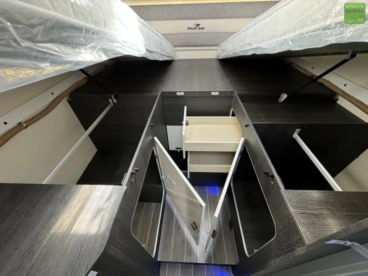 Fahrzeugbild Roller Team Kronos 284 TL Full-LED Fiat Solar Einzelbetten #26