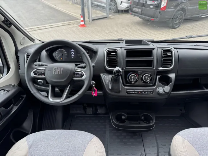 Fahrzeugbild LMC Innovan 540 5,40 m Markise Automatik #27