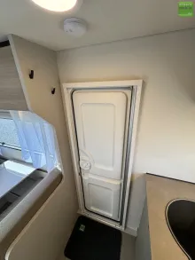 Fahrzeugbild LMC Sassino 450 D XXL-Bett 157x200cm 1500kg #27