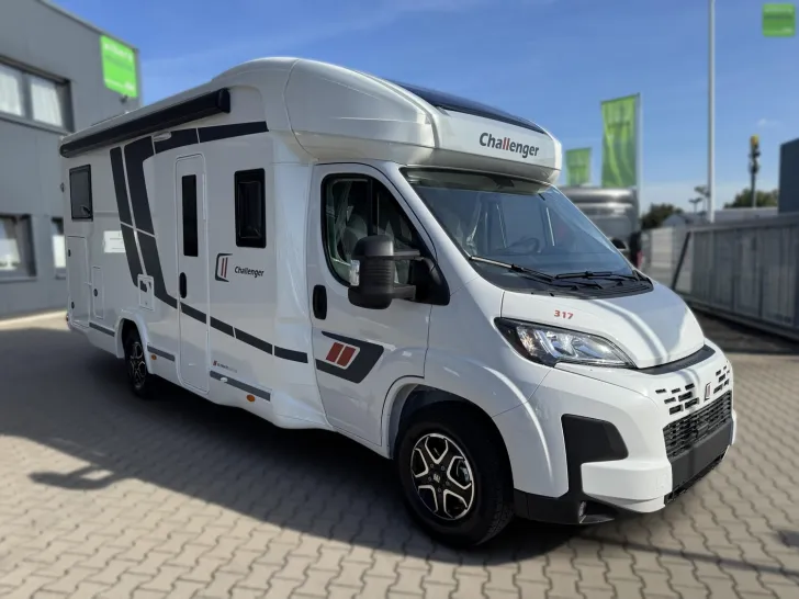 Fahrzeugbild Challenger Teilintegriert Ultimate Edition 317 #1